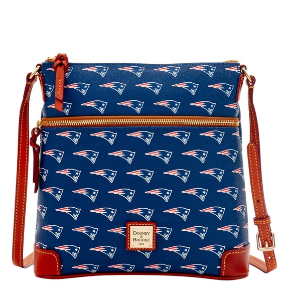 dooney and bourke patriots crossbody
